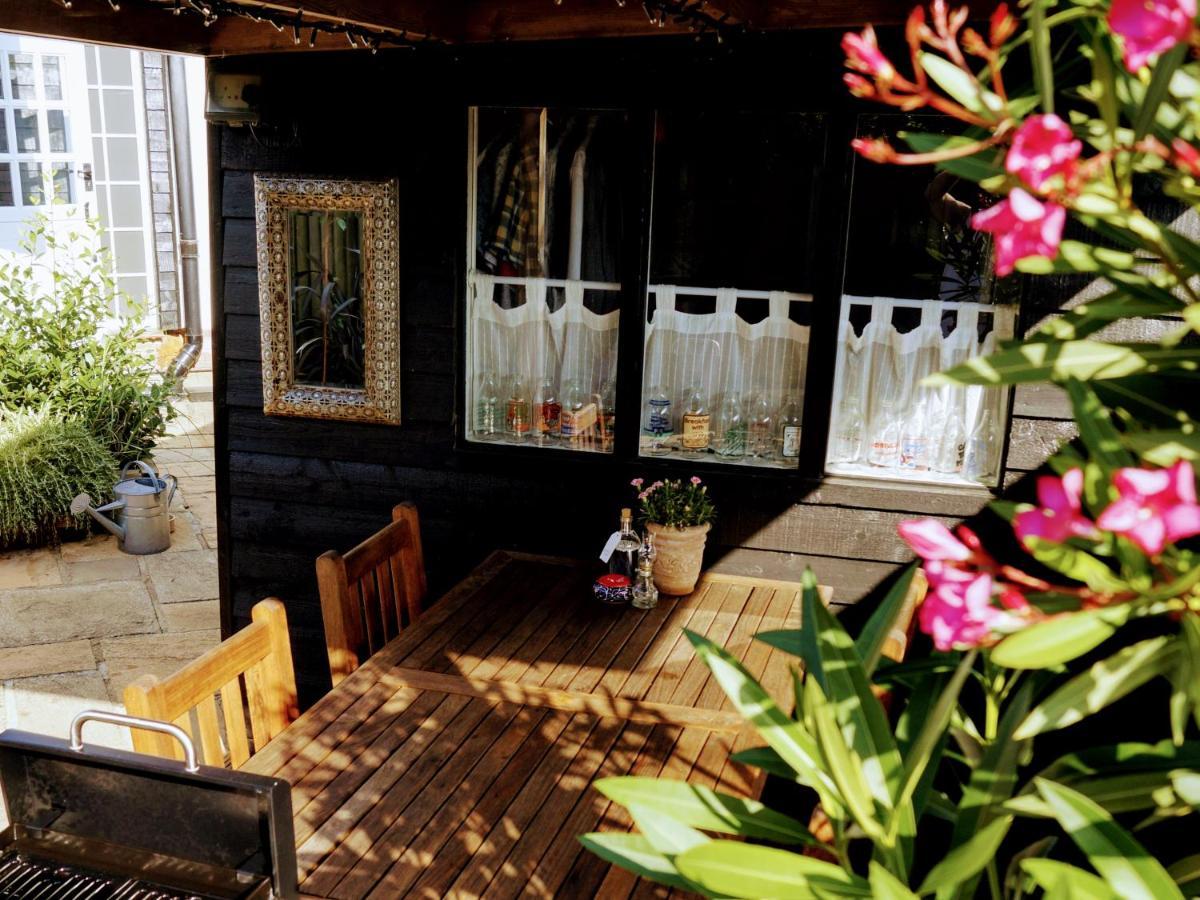 The Walnut, Meopham - A Private Retreat Rural Location别墅 外观 照片