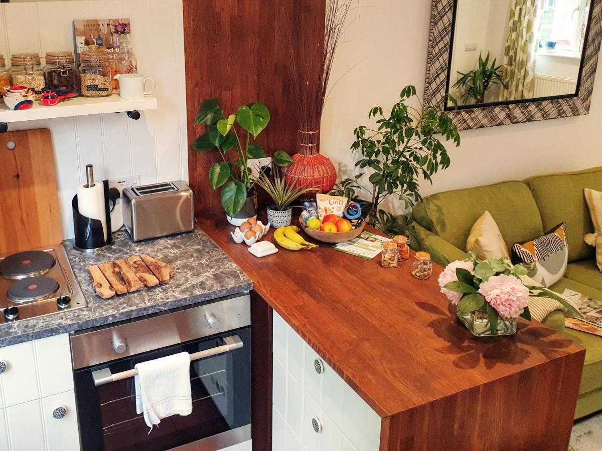 The Walnut, Meopham - A Private Retreat Rural Location别墅 外观 照片